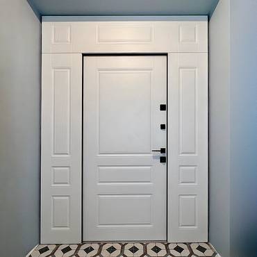 Белая дверь МДФ с боковинами