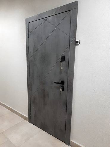 Дверь МДФ под бетон