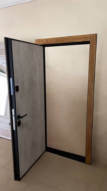 Дверь с отделкой МДФ с двух сторон