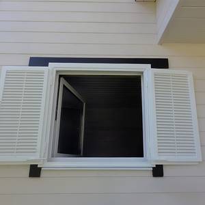 Двустворчатые ставни-жалюзи