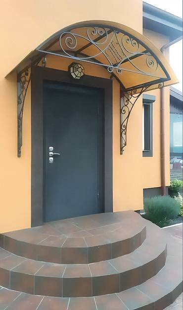 Кованый козырек