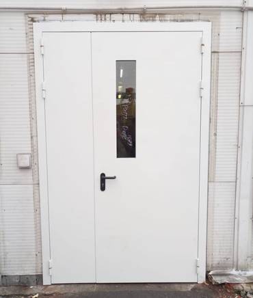 С вертикальным окном