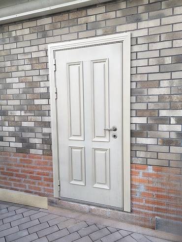 Термодверь с багетом