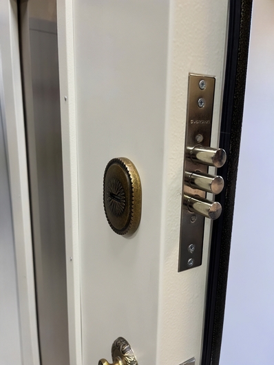 Верхний замок