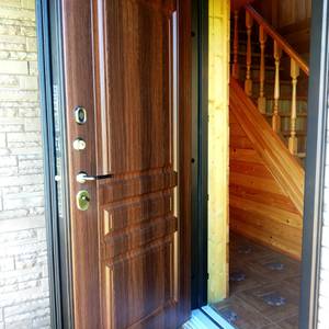 Входная дверь с терморазрывом