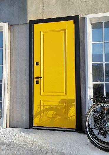 Желтая дверь МДФ
